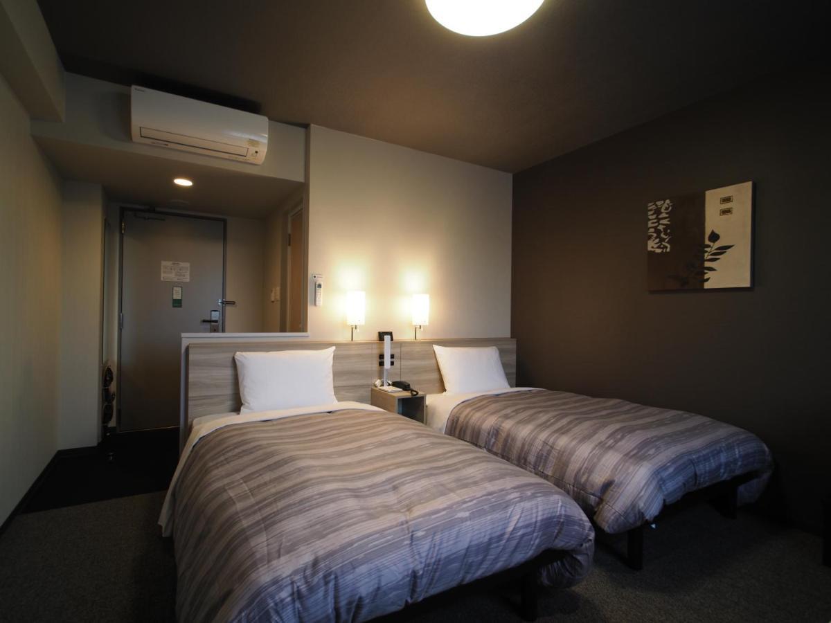 Hotel Route-Inn Nihonmatsu -Kokudo 4Gou- Bagian luar foto